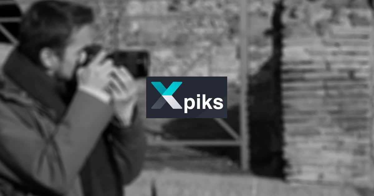 Subir fotos a varios bancos de imágenes con Xpiks